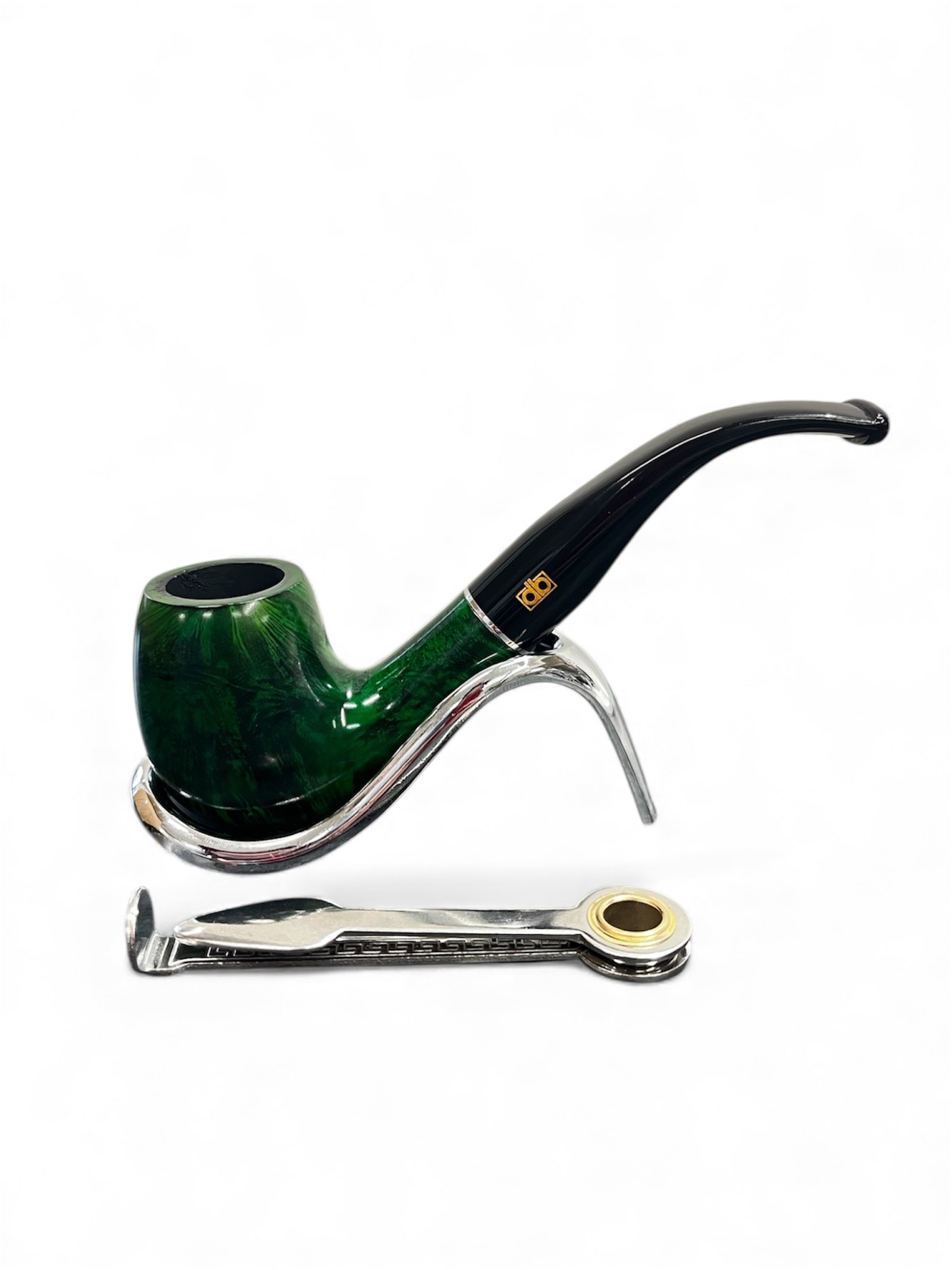 Design Berlin hanga gyökérből készült, sötétzöld, polírozott, fekete hajlított akril szopókával, ezüst színű gyűrűvel, 9mm filter, billiard típus